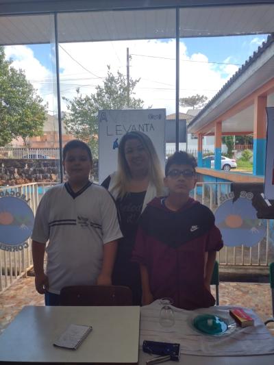 Escola Leocádio José Correia realizou a Feira de Ciências com os Alunos do 5º ano